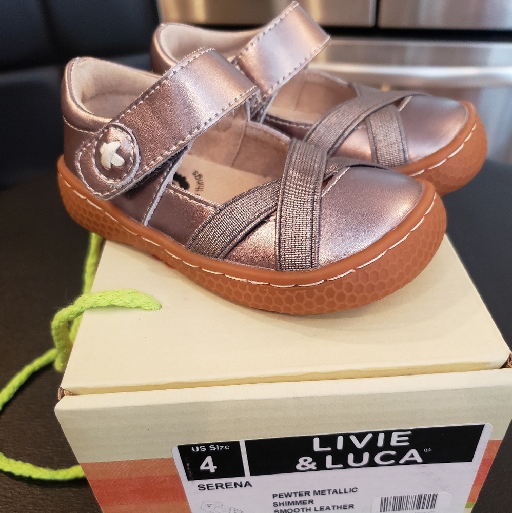 Livie & Luca Serena NIB